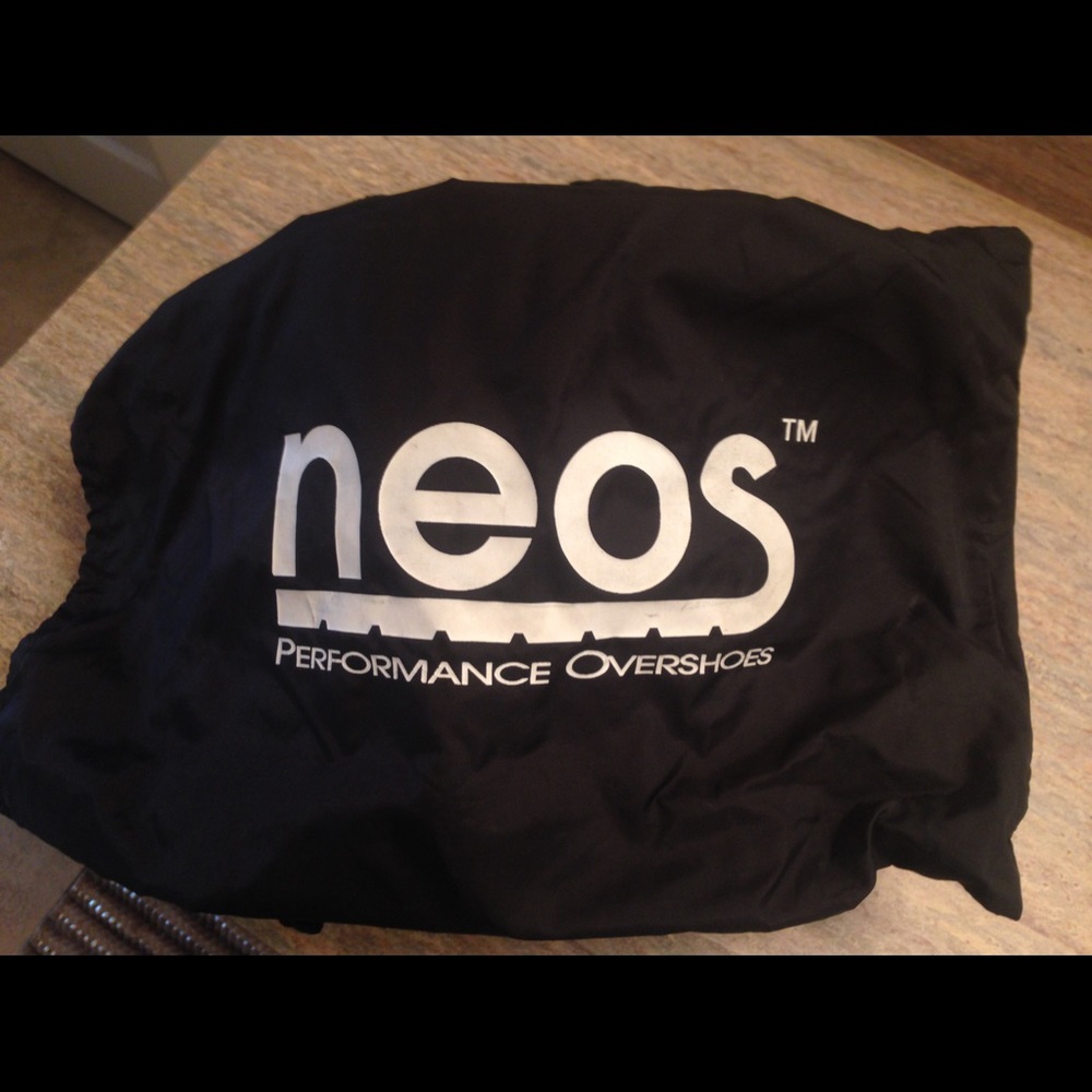 Neos over shoes